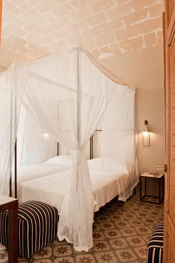 La Casa Dell'Arancio Bed & Breakfast Фавиняна Екстериор снимка