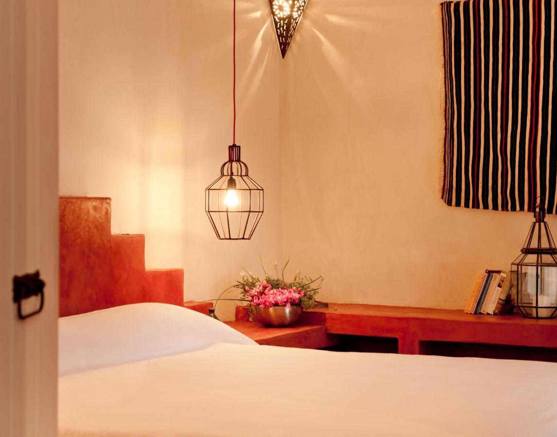 La Casa Dell'Arancio Bed & Breakfast Фавиняна Екстериор снимка