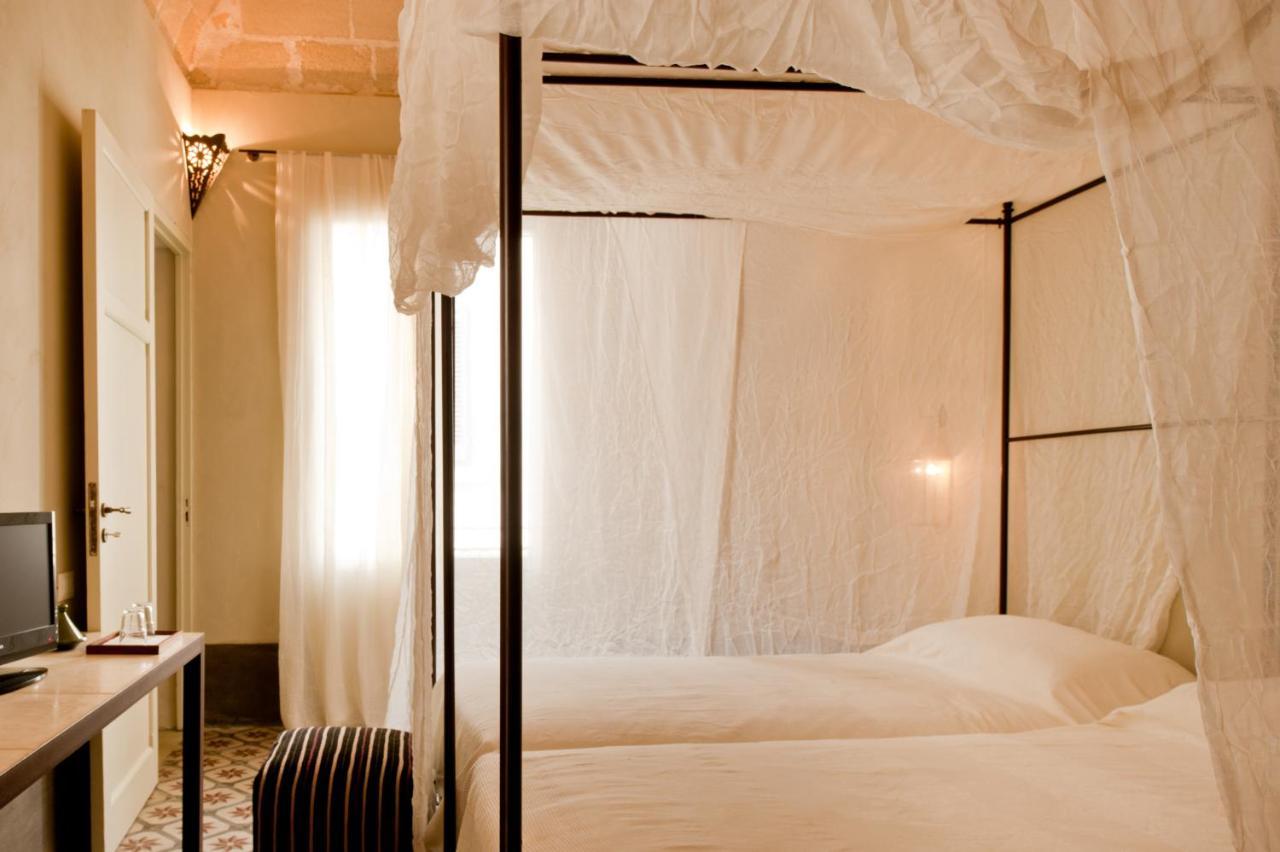 La Casa Dell'Arancio Bed & Breakfast Фавиняна Екстериор снимка